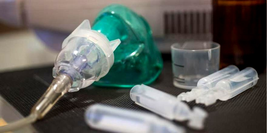 Inhalacje w ciąży: kiedy są bezpieczne i jak je stosować?