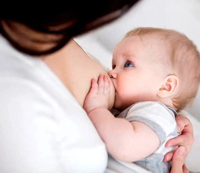 Karmienie piersią a anemia u dziecka – jak wspierać zdrowie maluszka?