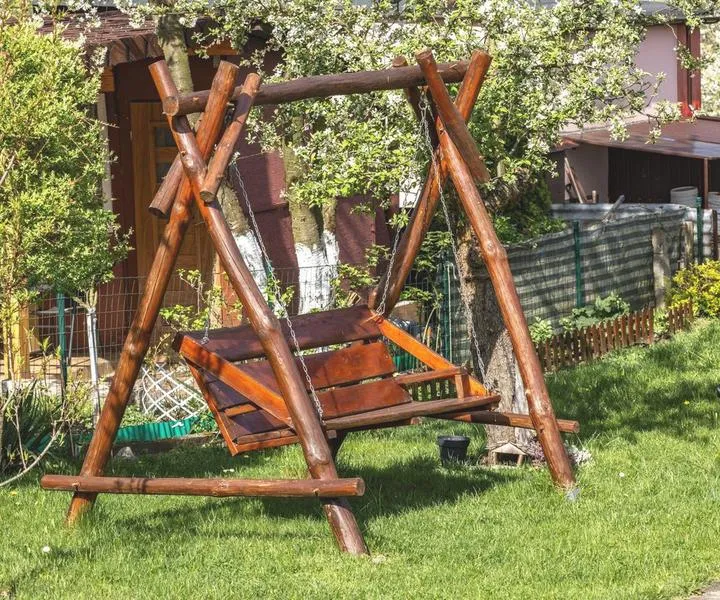 Budowa huśtawki ogrodowej