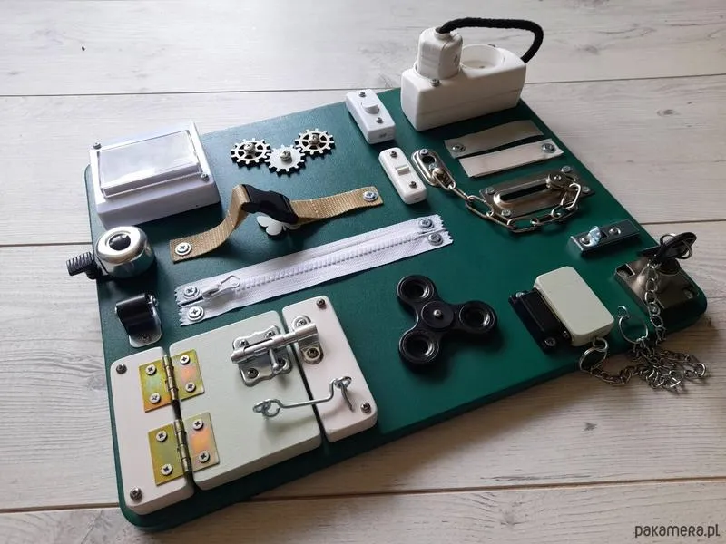 Tablica sensoryczna diy
